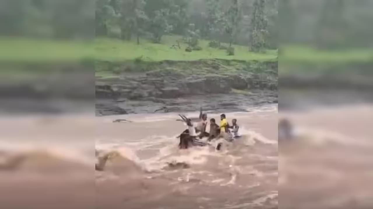 Viral Thermocol Raft Stunt Ends in Arrest as Six Men Ride Flooded Gujarat River Despite Warning