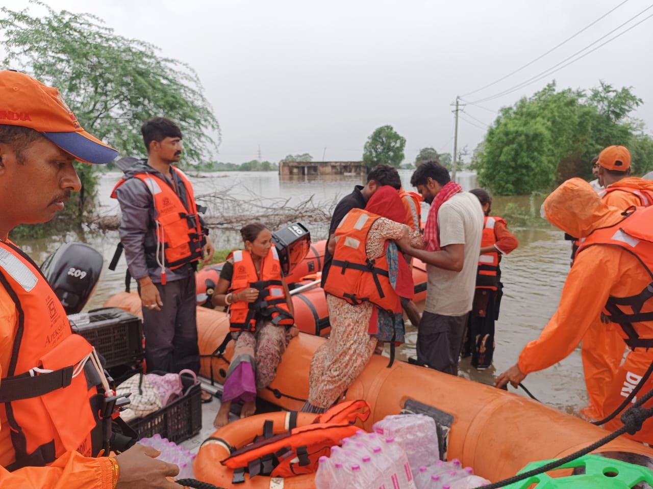 Gujarat flood rescue ops save hundreds as NDRF, Coast Guard intensify response