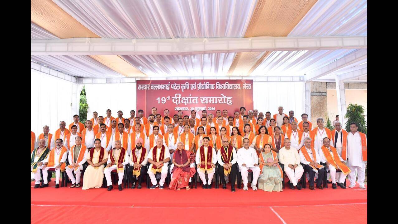 450 Graduate from SVPUAT as Governor Anandiben Patel Urges Youth to Drive India’s Agricultural Transformation