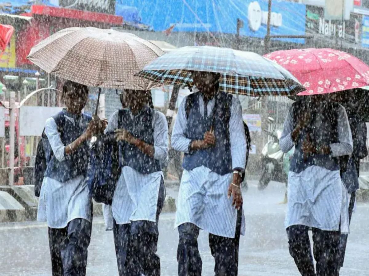 આવતીકાલે હવામાન (22 ઓગસ્ટ): IMD એ ઉત્તરાખંડ, J&K, પંજાબ અને અન્ય કેટલાક રાજ્યોમાં ભારે વરસાદ, વાવાઝોડા, ધૂળવાળા પવનોની આગાહી કરી છે - નવીનતમ આગાહી તપાસો