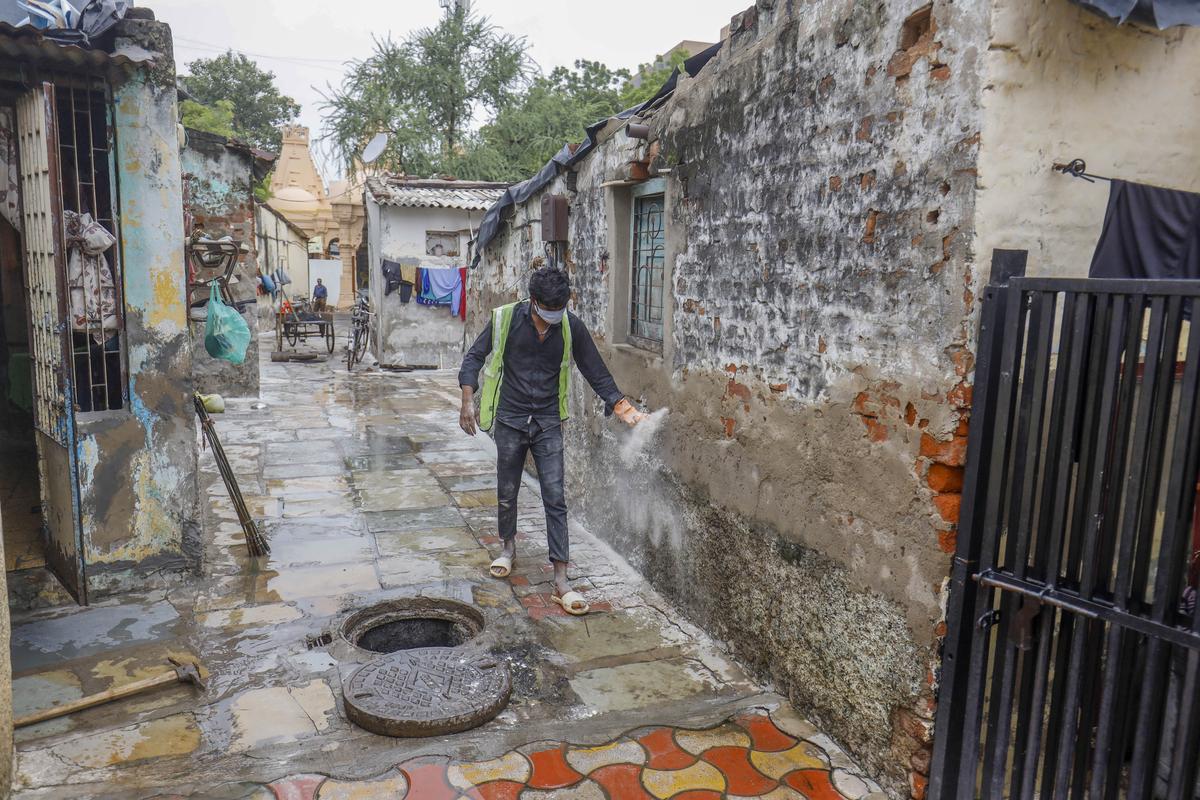 Centre deploys national joint response team to support States facing a Chandipura virus outbreak