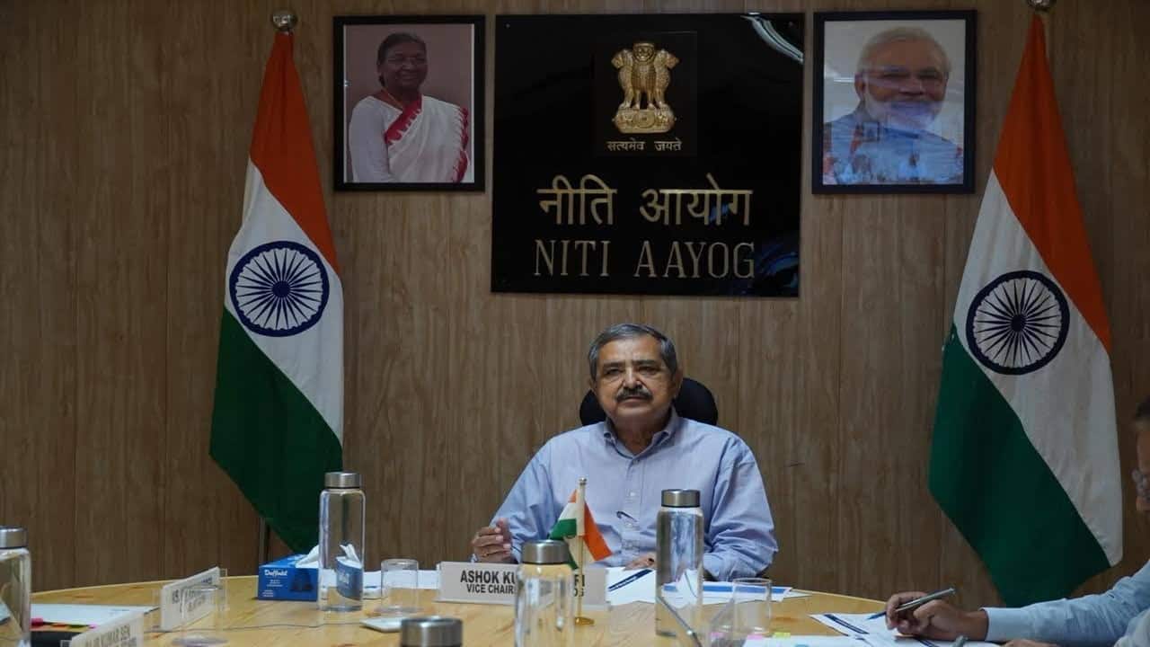 NITI Aayog launches Investment Friendliness Index; Gujarat tops rankings, followed by Maharashtra and Tamil Nadu