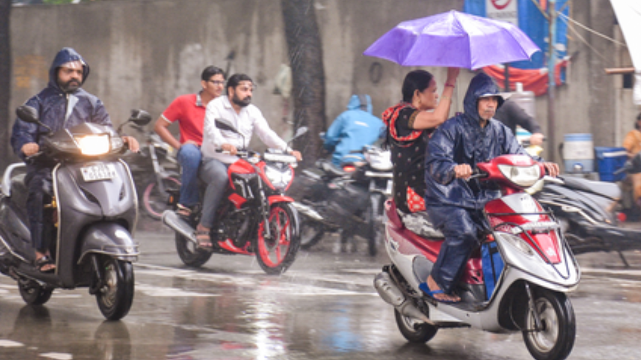 Weather tomorrow: IMD warns of heavy rain, lightning across several states; winds up to 40 kmph likely