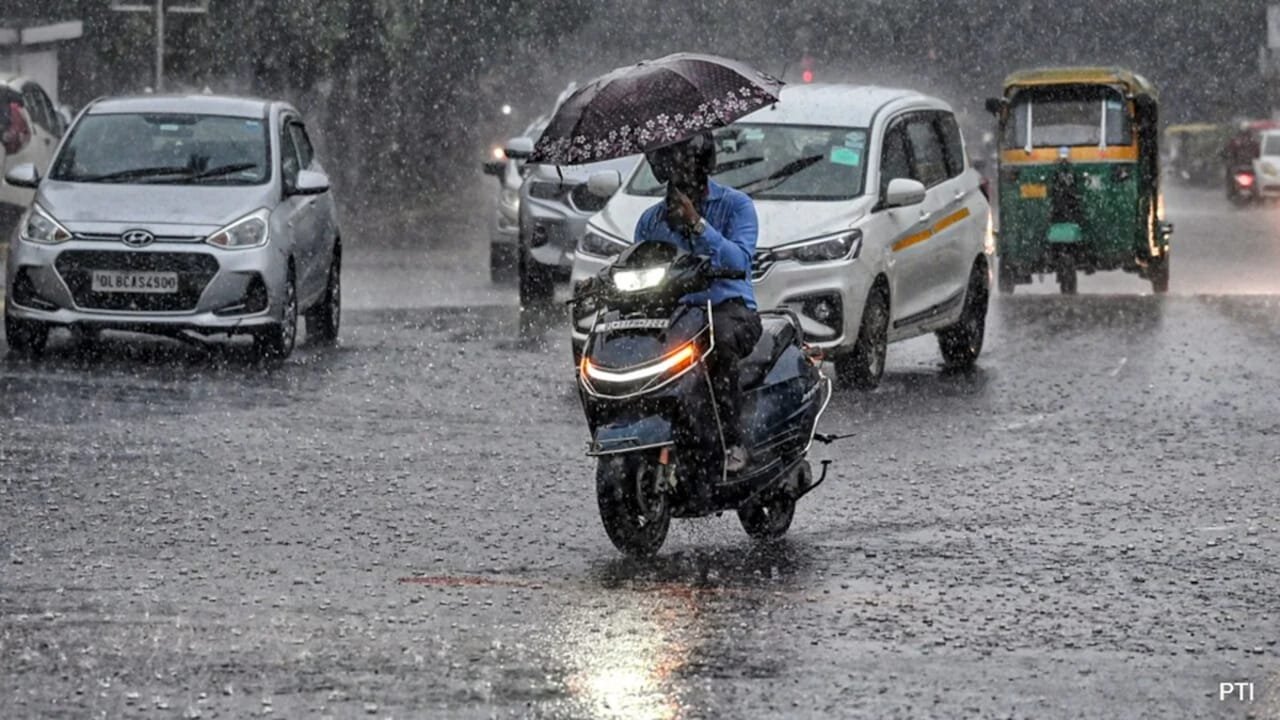 Monsoon is set to intensify on Sunday. Check your state's rain forecast