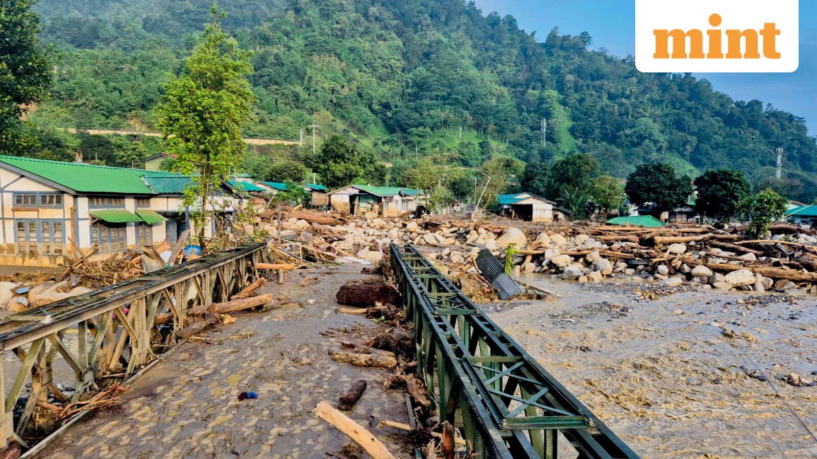 IMD issues flash flood alert as heavy rain batters central India