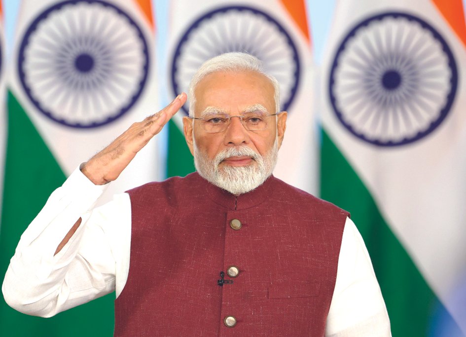 मोदी ने गुजरात में बारिश, बाढ़ की स्थिति की समीक्षा की; एनडीआरएफ की दो और टीमें दिल्ली से हवाई मार्ग से भेजी गईं