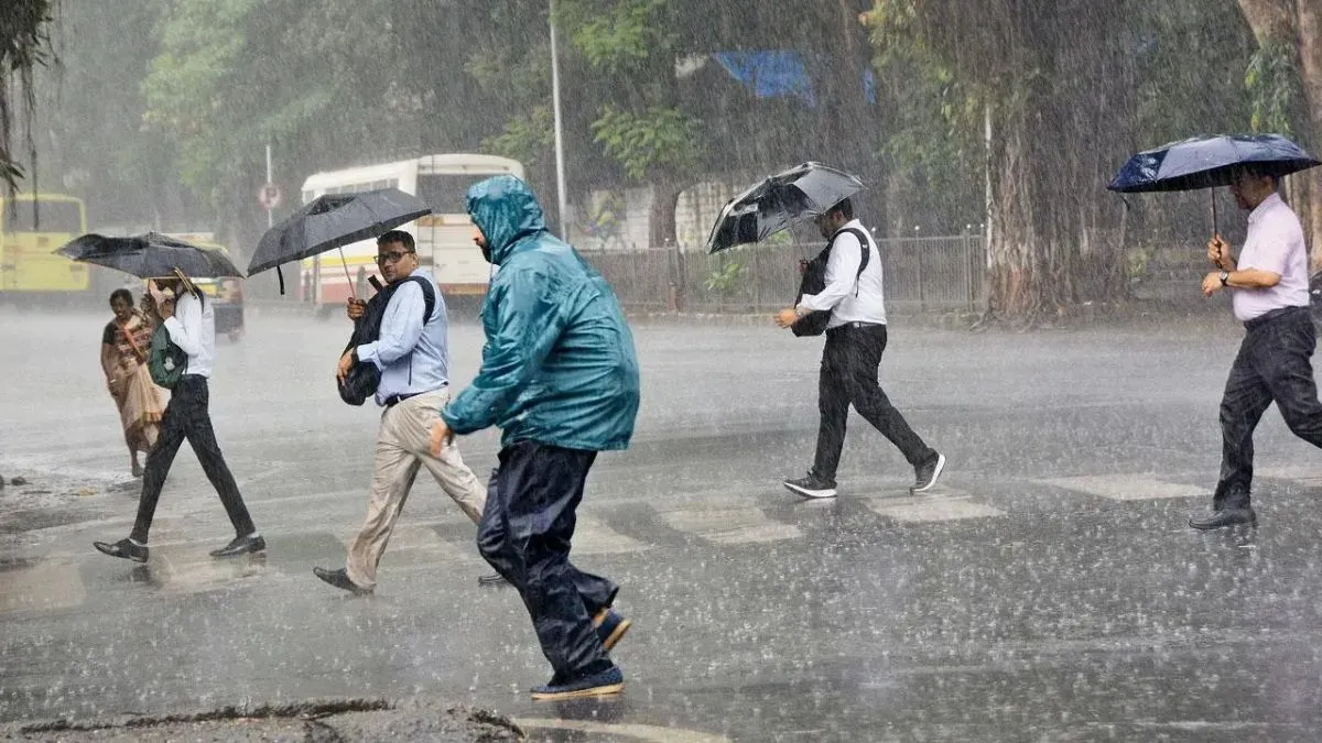 Gujarat Weather: Rain, Thunderstorms To Hit Saurashtra And Kutch Today; Showers Also Forecast In Surat, Navsari, Valsad