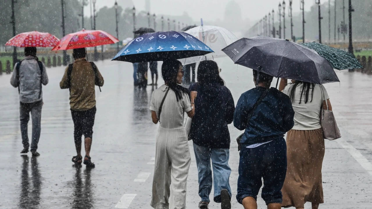 Weather tomorrow: IMD forecasts heavy rain across several states; thunderstorms likely in parts of India