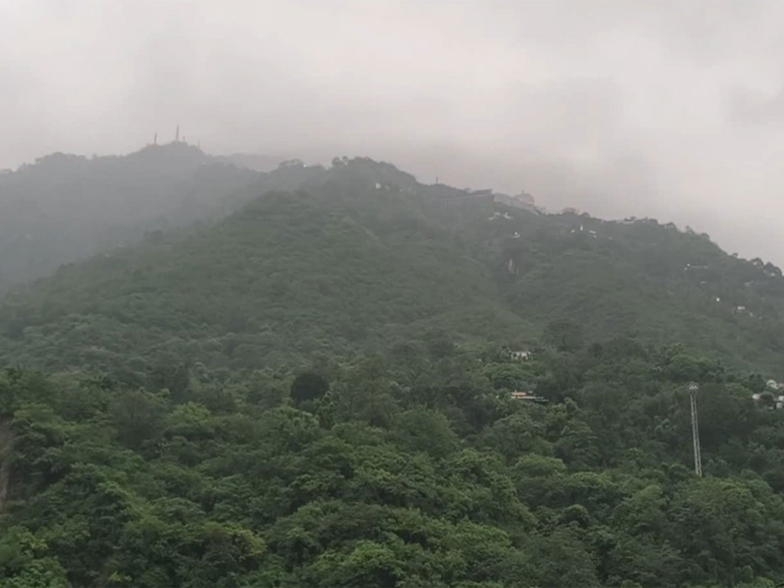 जम्मू-कश्मीर ने मानसून आपदा प्रबंधन के लिए कटरा में नियंत्रण कक्ष स्थापित किया