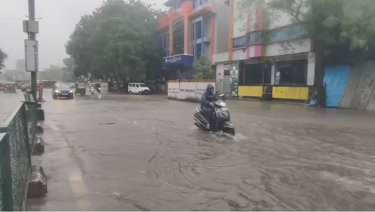 Gujarat rain batters Surat as red alert issued for 13 districts