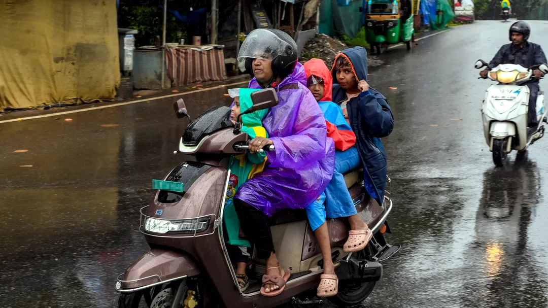 Heavy rain alert tomorrow: Check school holiday updates and IMD forecast for July 22