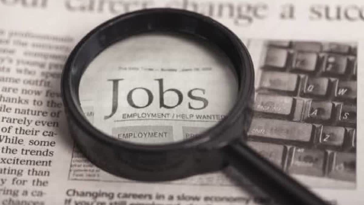 PLFS Report: 1 Cr Indian Graduates Unemployed; Joblessness Rate Highest In Kerala; Lowest In Delhi