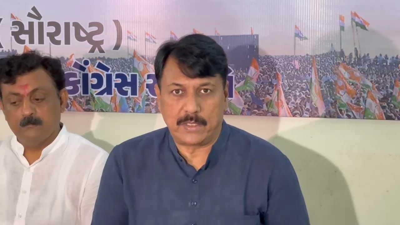 Gujarat: Cong launches Manjalpur bypoll campaign, calls it a fight against BJP’s ‘triple-engine govt’