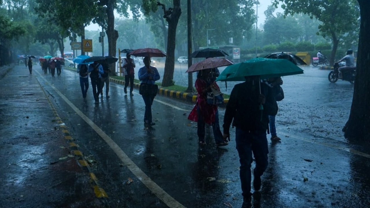 मॉनसून धीमा, लेकिन ख़त्म नहीं: गुरुवार से बारिश में तेज़ी आएगी