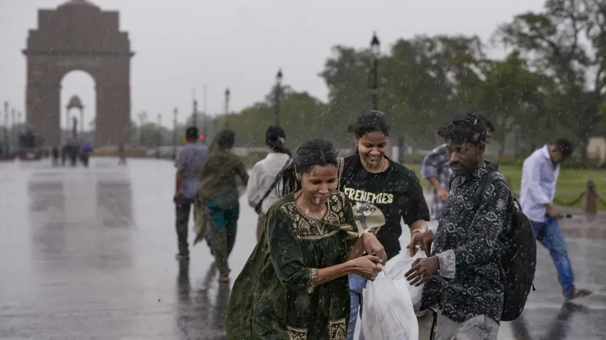 Weather Update: Cooler Week For Delhi Ahead; Extremely Heavy Rains To Hit Himachal, Uttarakhand, JK