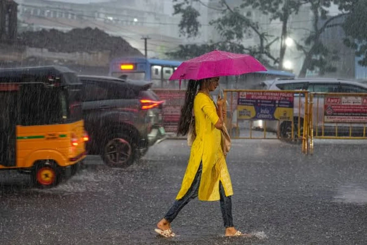 Heavy Rain Alert: Heavy rain alert in 14 states today, floods and landslides in many places