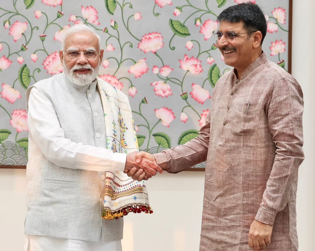 પીએમ મોદીએ ગુજરાત વિધાનસભાના અધ્યક્ષ સાથે મુલાકાત કરી; કૃષિ, ડેરી અને સહકાર અંગે ચર્ચા કરી