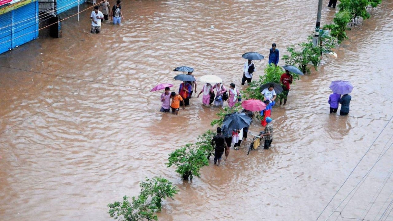Monsoon mayhem ahead: Intense rain in Gujarat, Maharashtra, Odisha on Sunday